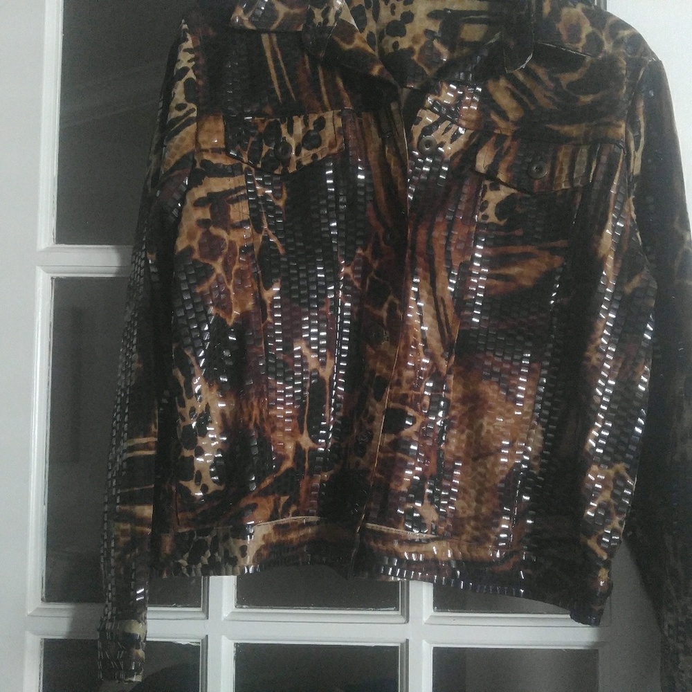 Jacket - Picture 2 of 7